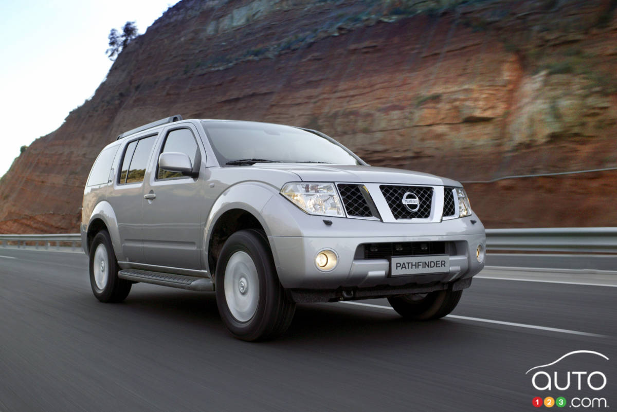 Nissan Recalls 460,000 Older Models Due to Airbag Issue