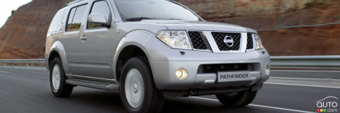 Nissan Recalls 460,000 Older Models Due to Airbag Issue