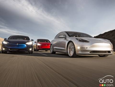 Tesla Is Recalling Nearly 363,000 Vehicles Over Autonomous Driving System Issues