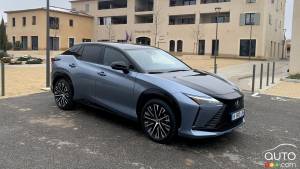 Lexus RZ450e 2023 First Drive: Lexus' Turn to Enter the Electric Fray