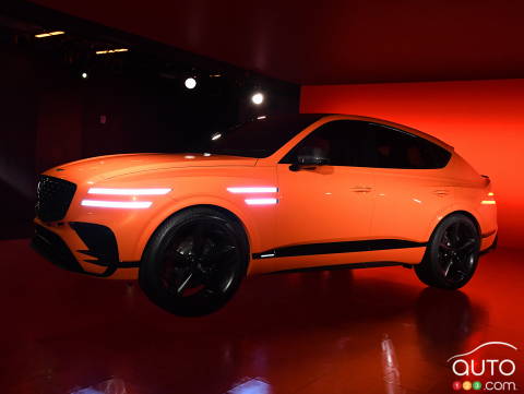 Genesis GV80 Coupe Concept Presented in New York