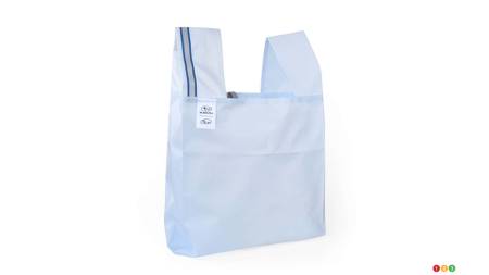 Subaru offre des sacs réutilisables faits de tissus de coussins gonflables