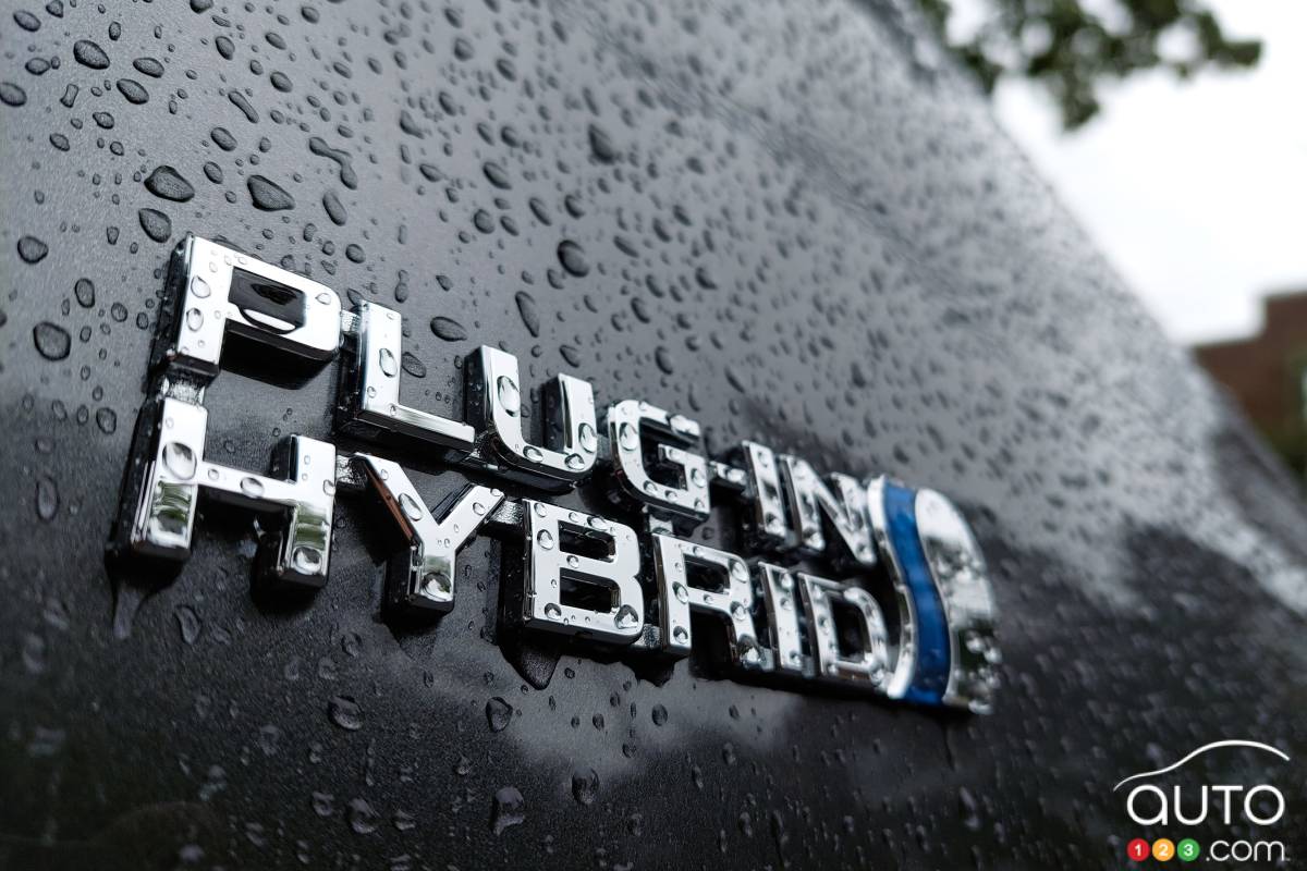 2023 Hybrid and Electric Car Guide: The Plug-in Hybrids