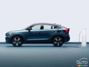 Volvo confirme à son tour l’intégration des ports de recharge NACS de Tesla