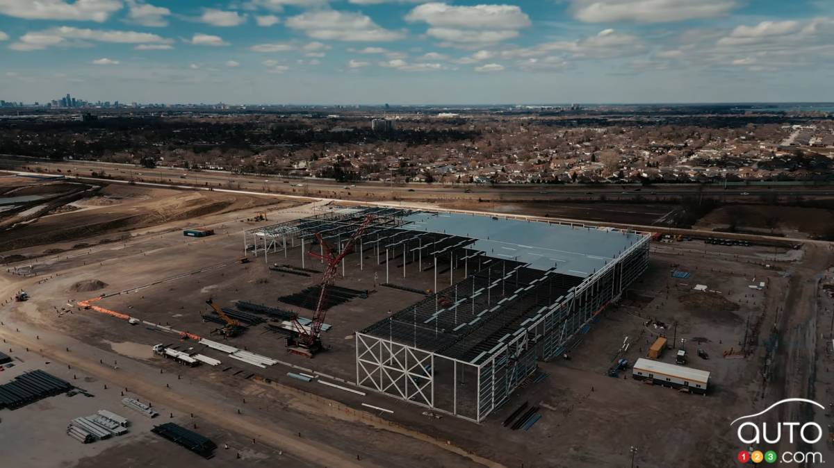 Construction Resumes at Stellantis Battery Plant in Ontario