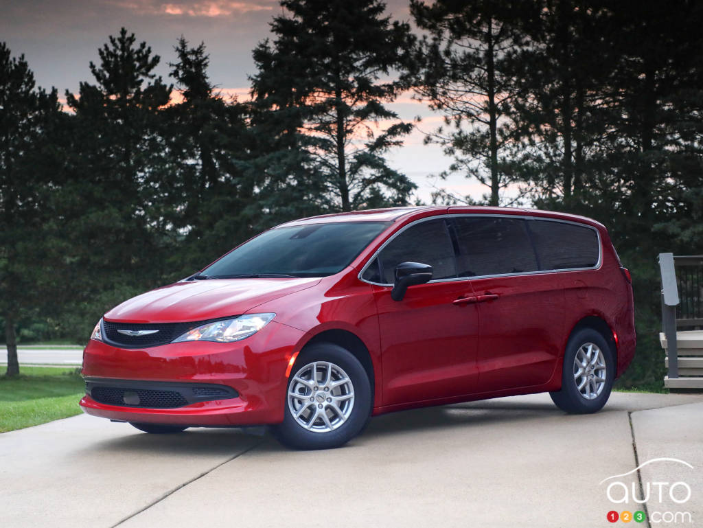 Chrysler Grand Caravan 2025