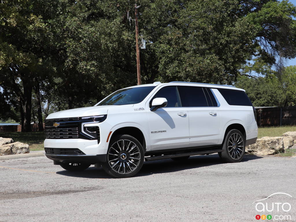 Chevrolet Suburban 2025