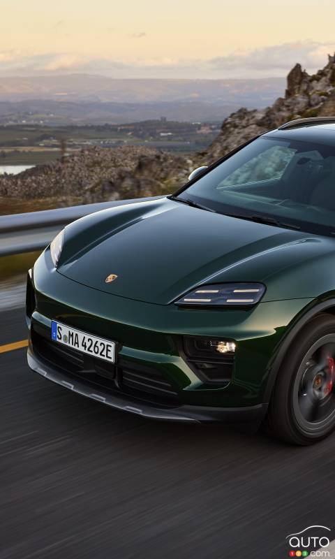 2024-2025 Hybrid and Electric Car Guide: The All-Electric Vehicles (Luxury Department)