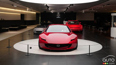 Mazda confirms production of Iconic SP