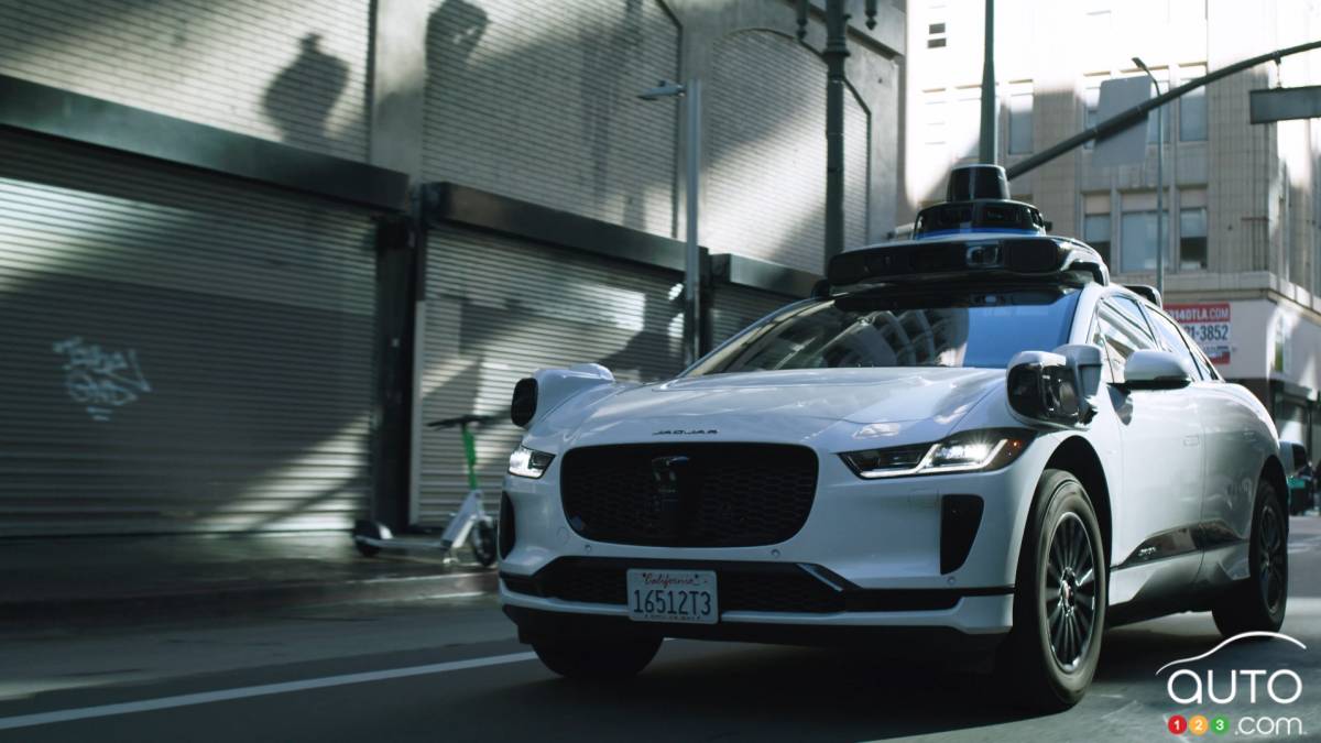 Waymo Autonomous Taxis Now in Operation in Los Angeles