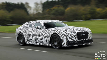 Jaguar prépare une concurrente à la Porsche Taycan pour 2026