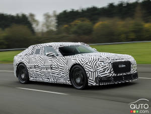 Jaguar prépare une concurrente à la Porsche Taycan pour 2026
