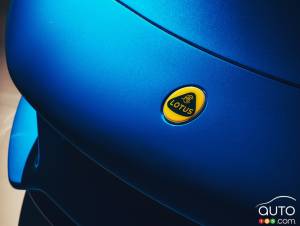 Lotus abandonne partiellement ses plans 100 % électriques
