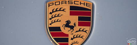 Porsche to Continue Developing Gasoline Engines