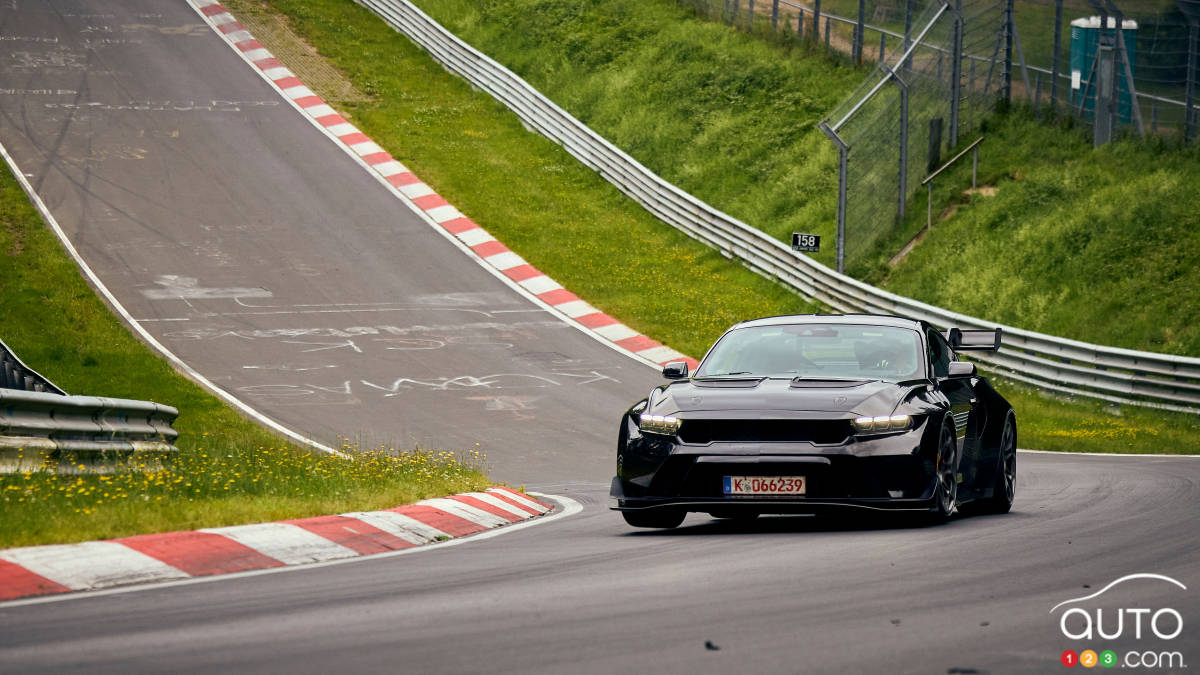 La Ford Mustang GTD sur le circuit de Nürburgring, en Allemagne