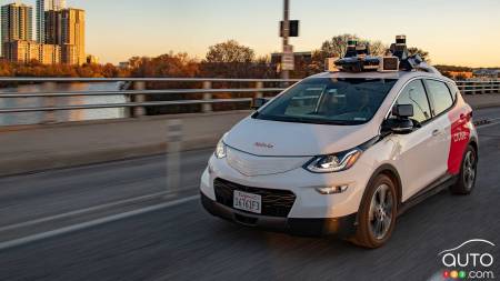 GM Abandons Cruise Origin Robotaxi Project