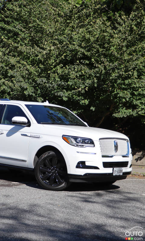 2024 Lincoln Navigator Review: Land Yacht