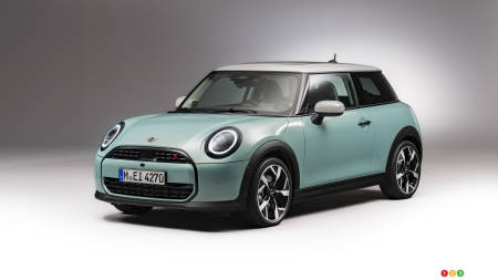2025 Mini Cooper and Cooper S Debut: Here are the Gas-Engine Versions