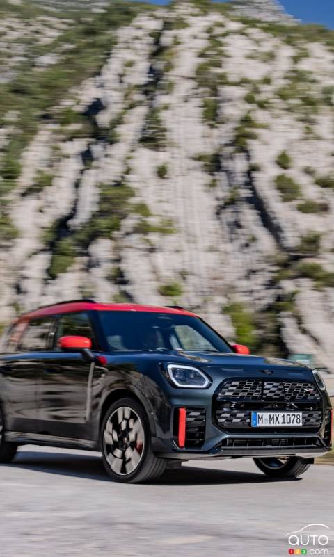 2025 Mini Countryman JCW First Drive: A Larger, More Wagon-Like Format