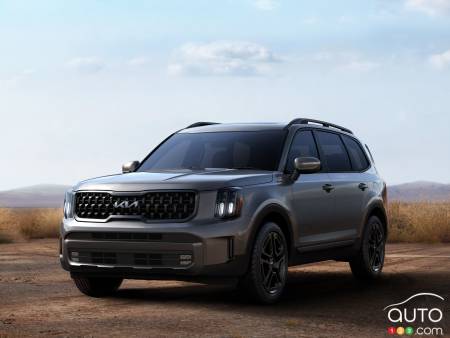 Kia Is Recalling 427,407 Tellurides Over Rollaway Risk