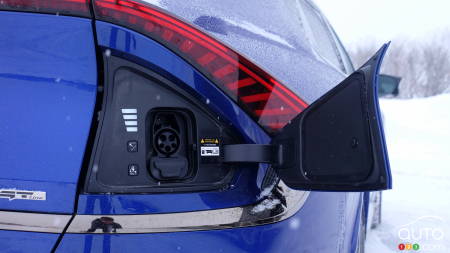 Manitoba Will Introduce an EV Discount Program Offering up to $4,000