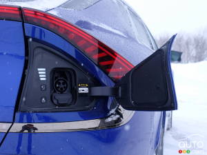 Manitoba Will Introduce an EV Discount Program Offering up to $4,000