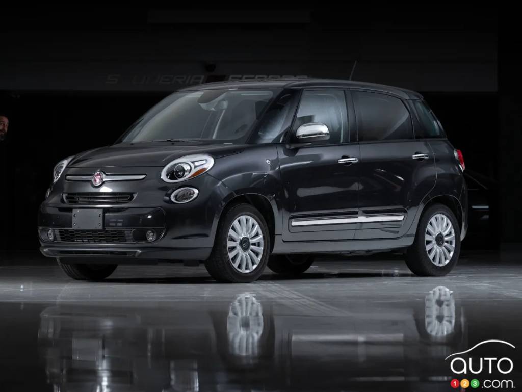 The 2015 Fiat 500L used by Pope Francis
