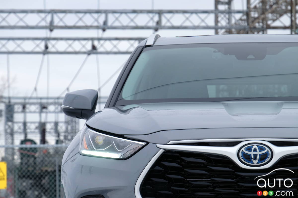 Toyota Highlander To Go Full Electric: Reports
