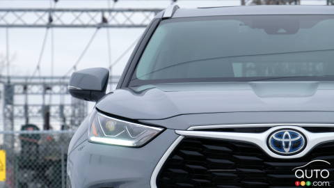 Toyota Highlander To Go Full Electric: Reports