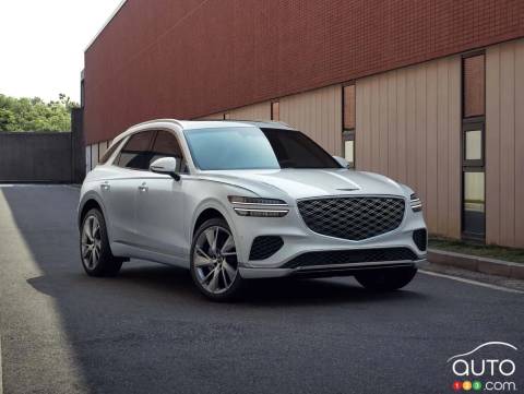 New and Improved 2025 Genesis GV70 Debuts in Beijing