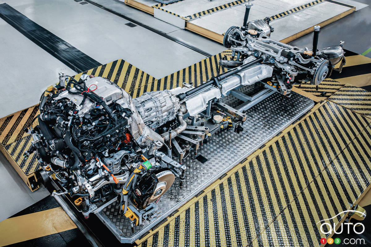 Bentley's V12 Engine Is Making Way for a V8 Hybrid