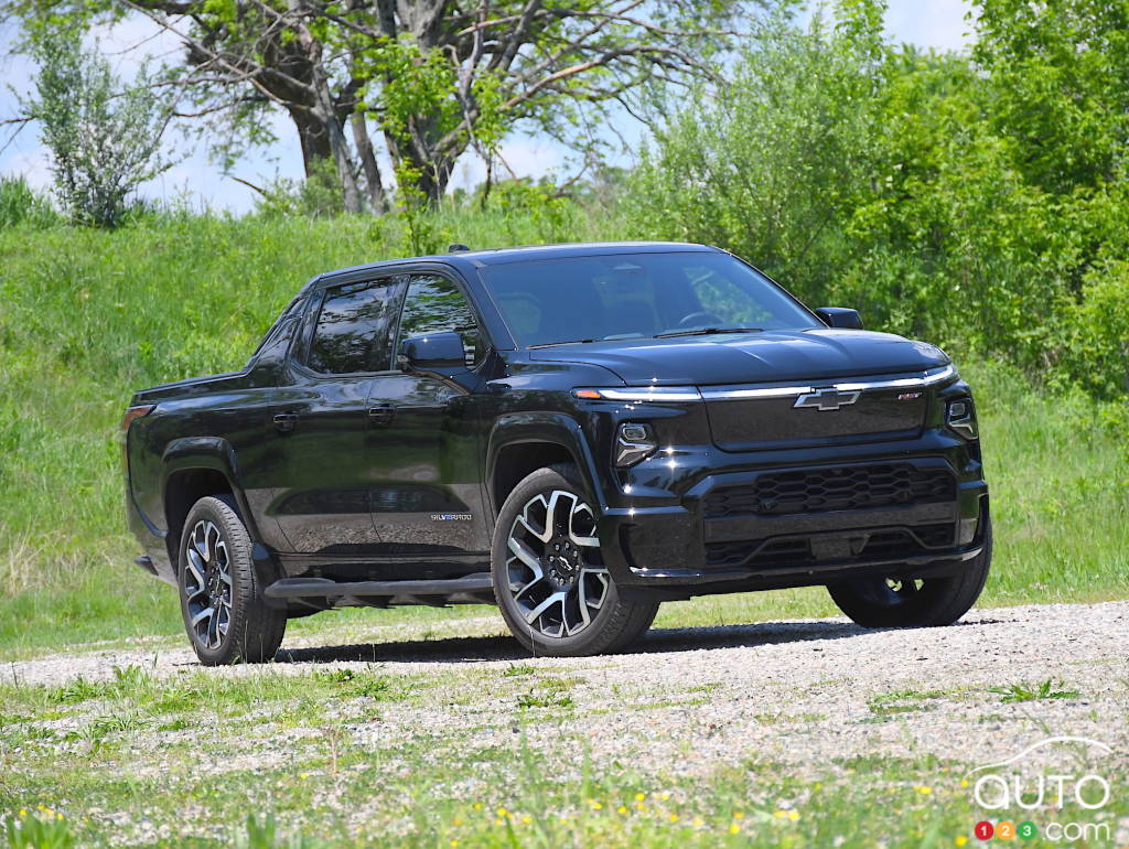 Chevrolet Silverado EV RST 2024