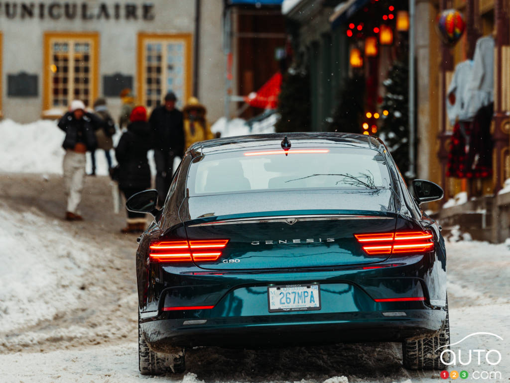 Une Genesis G80 électrique, dans la ville
