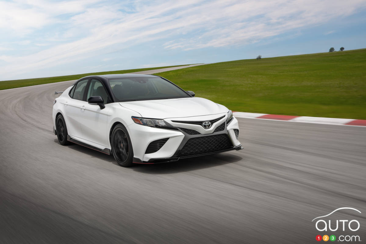 Toyota Camry : une pétition pour ramener le V6