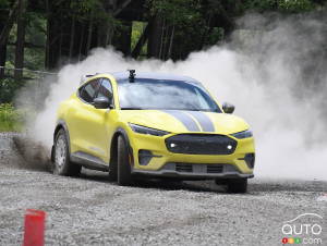 Ford Mustang Mach-E Rally 2024, premier essai : pourquoi ? Pourquoi pas