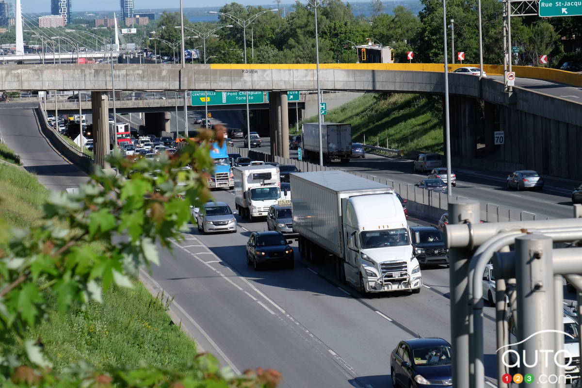 La taxe d’immatriculation de véhicule va augmenter de 150 % à Montréal