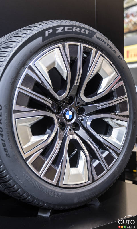BMW and Pirelli Co-Develop P Zero Winter 2 Tire for 7 Series EV