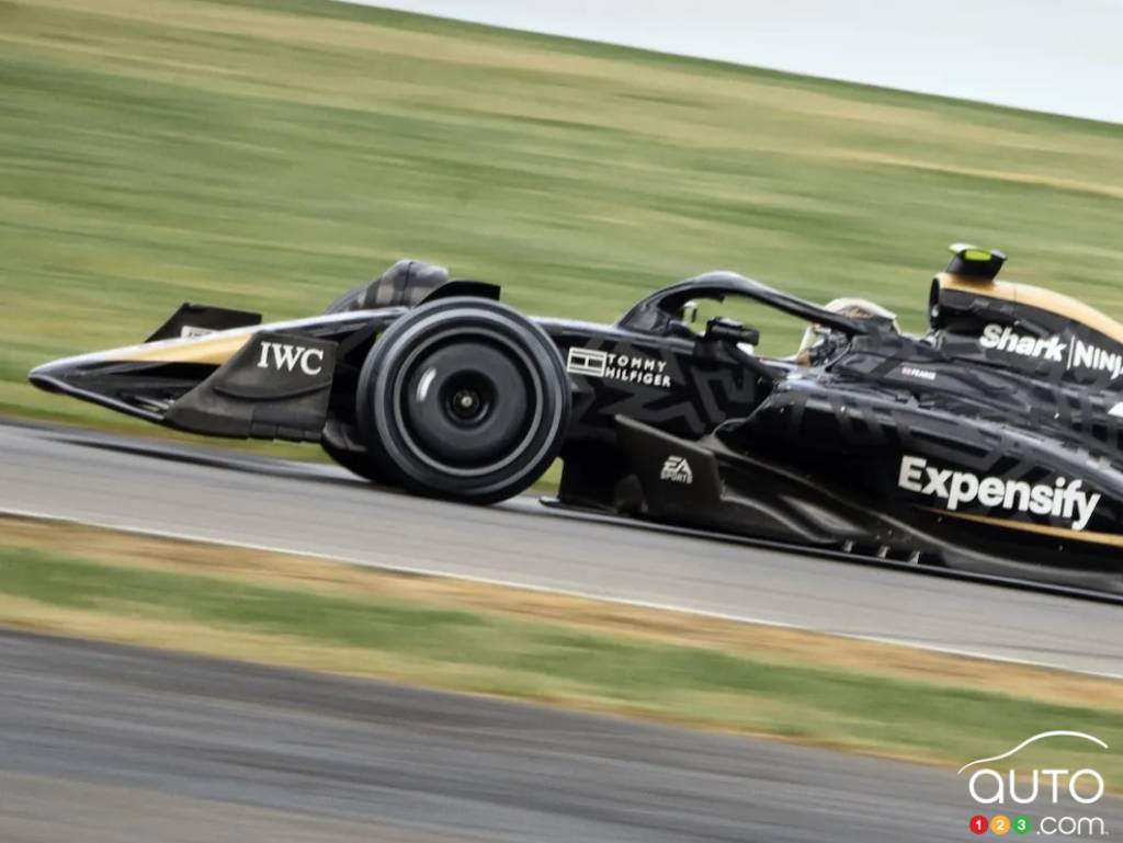La voiture APXGP qui sera celle de Brad Pitt dans le film Formule 1 de Apple