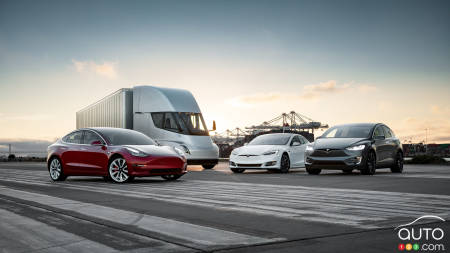 Tesla’s EV Market Share in U.S. Falls Below 50 Percent for First Time