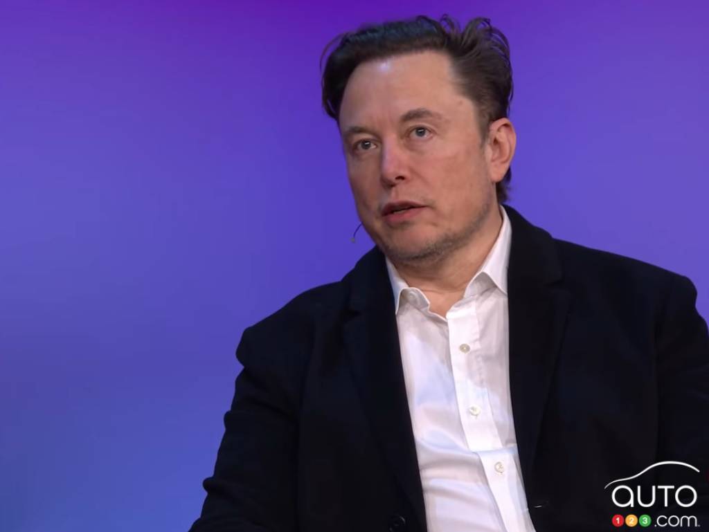 Elon Musk lors d'un TED Talk en 2022