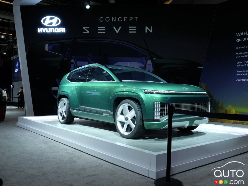 The Hyundai Seven concept, precursor to th future Ioniq model confirmed today by Hyundai