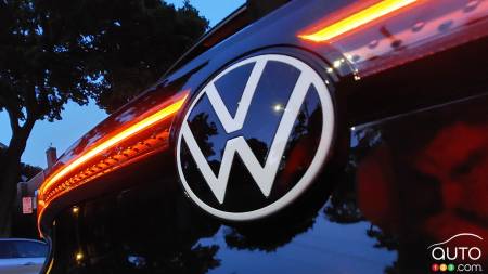 Volkswagen Will Delay Some Electric Models - Report