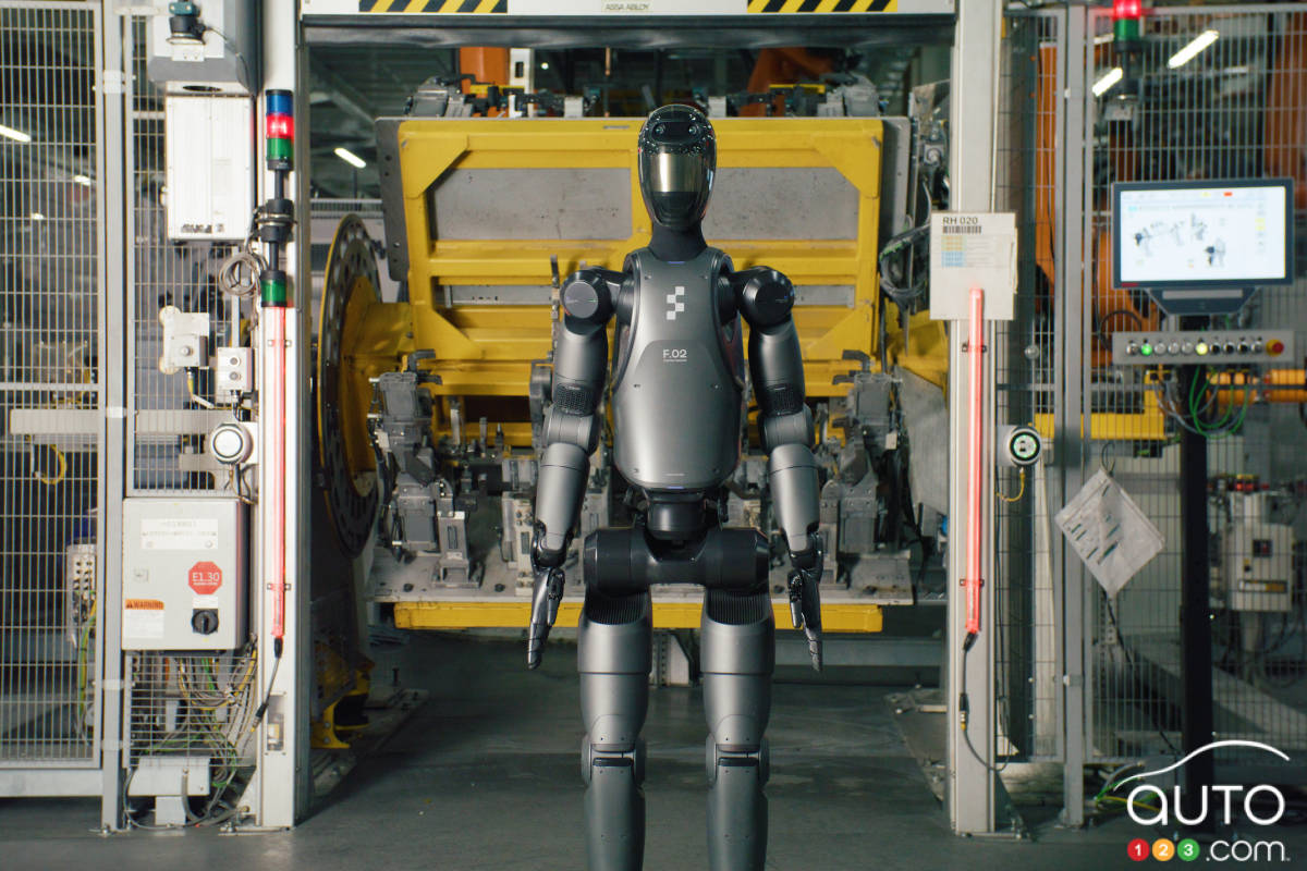 BMW Successfully Tests Humanoid Robots at U.S. Assembly Plant