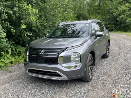 2024 Mitsubishi Outlander PHEV Long-Term Review, Part 1: What's the Story?