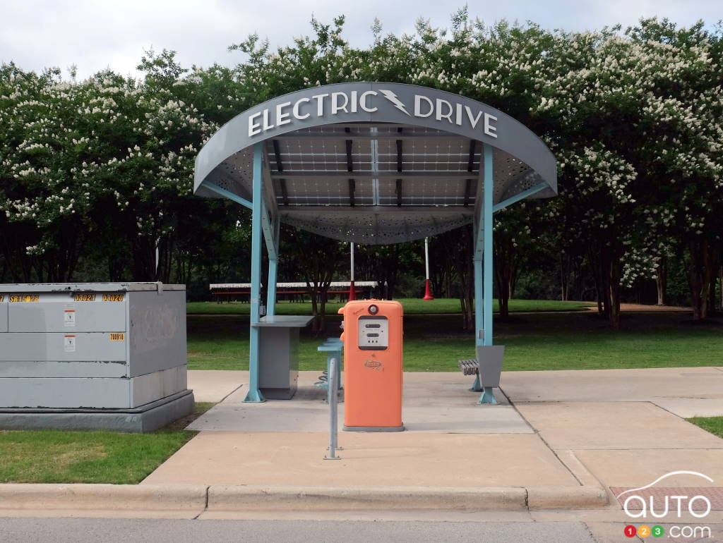 Une borne de rechage à Austin, au Texas