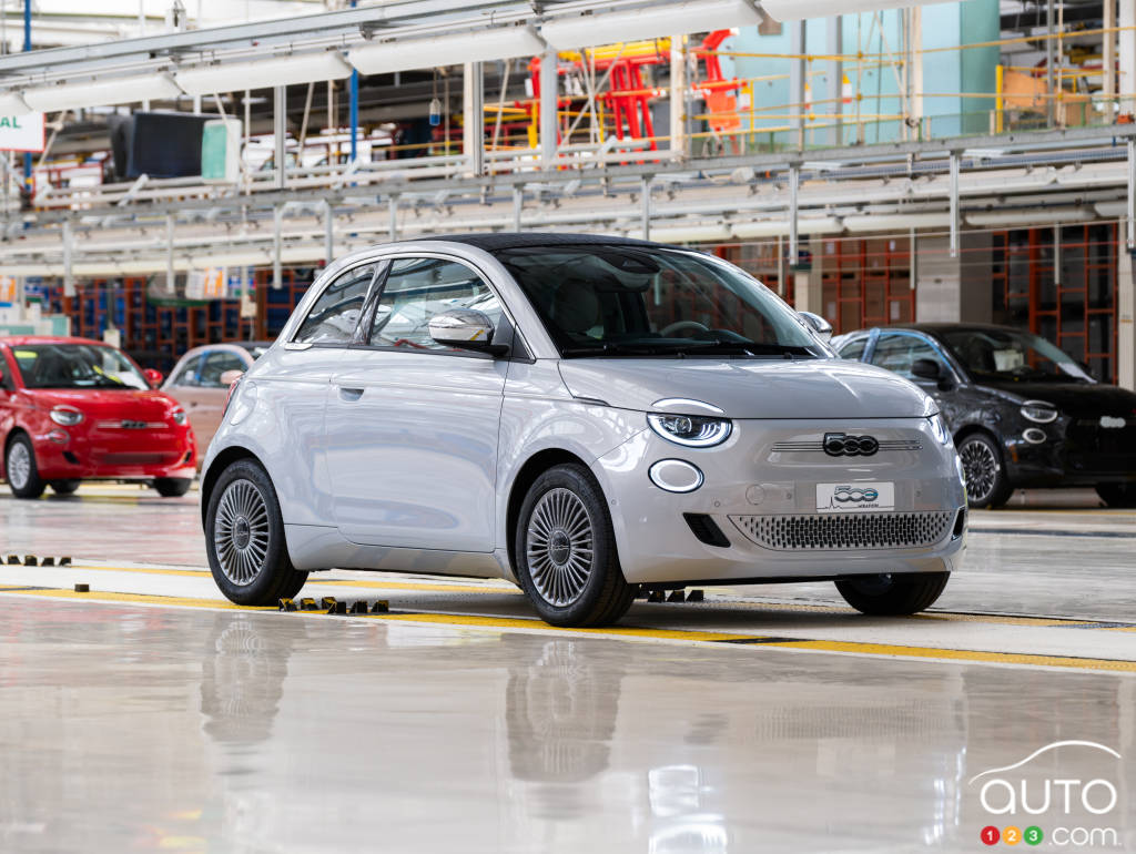 The 2024 Fiat 500e Mirafiori