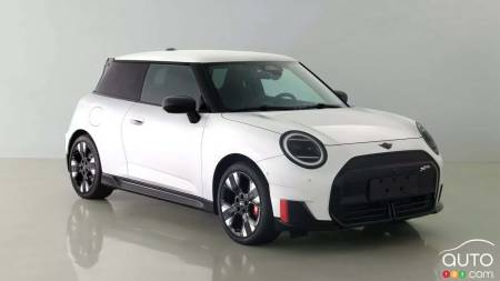 2025 Mini Cooper JCW E Images Appear Online