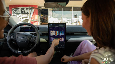 Montreal Firm Stingray’s Karaoke Application Coming to Ford Vehicles