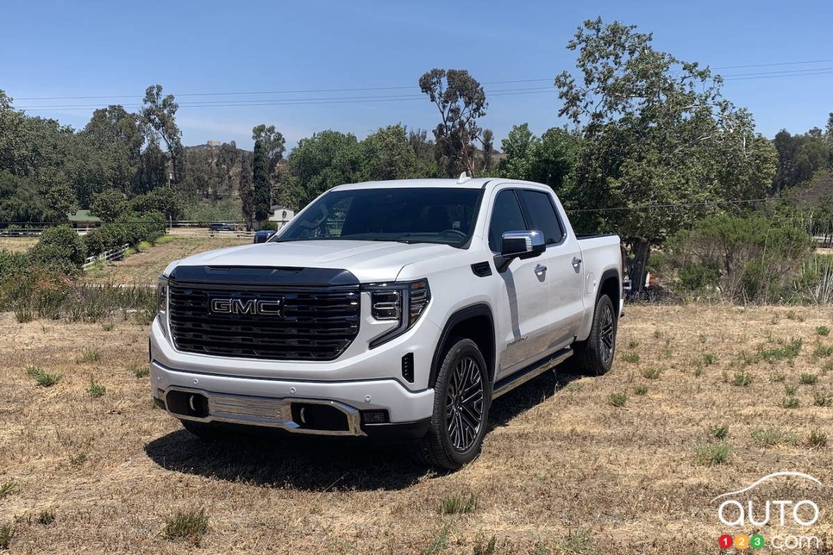 GM rappelle 449 000 camionnettes et VUS aux États-Unis