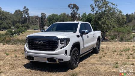 GM Recalls 449,000 Pickup Trucks and SUVs in the U.S.